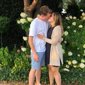 Meet your Posher, Abbey